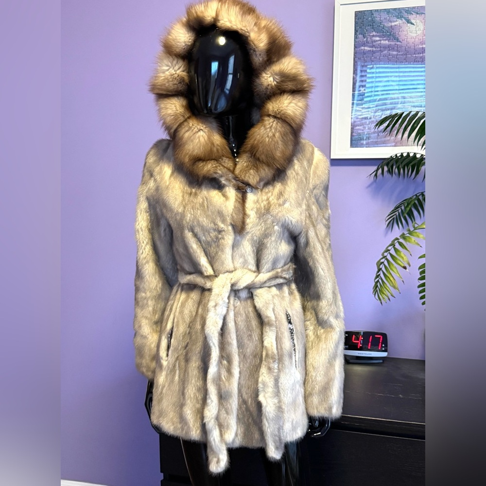 Luxurious Italian Baluchi Tan Mink and sable fur hood jacket coat - Picture 3 of 17